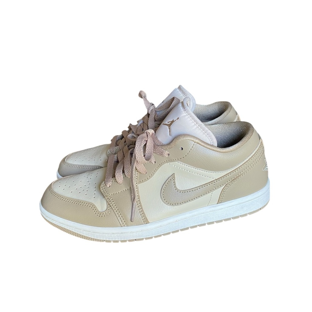 Nike Air Jordan 1 Low SE sneaker